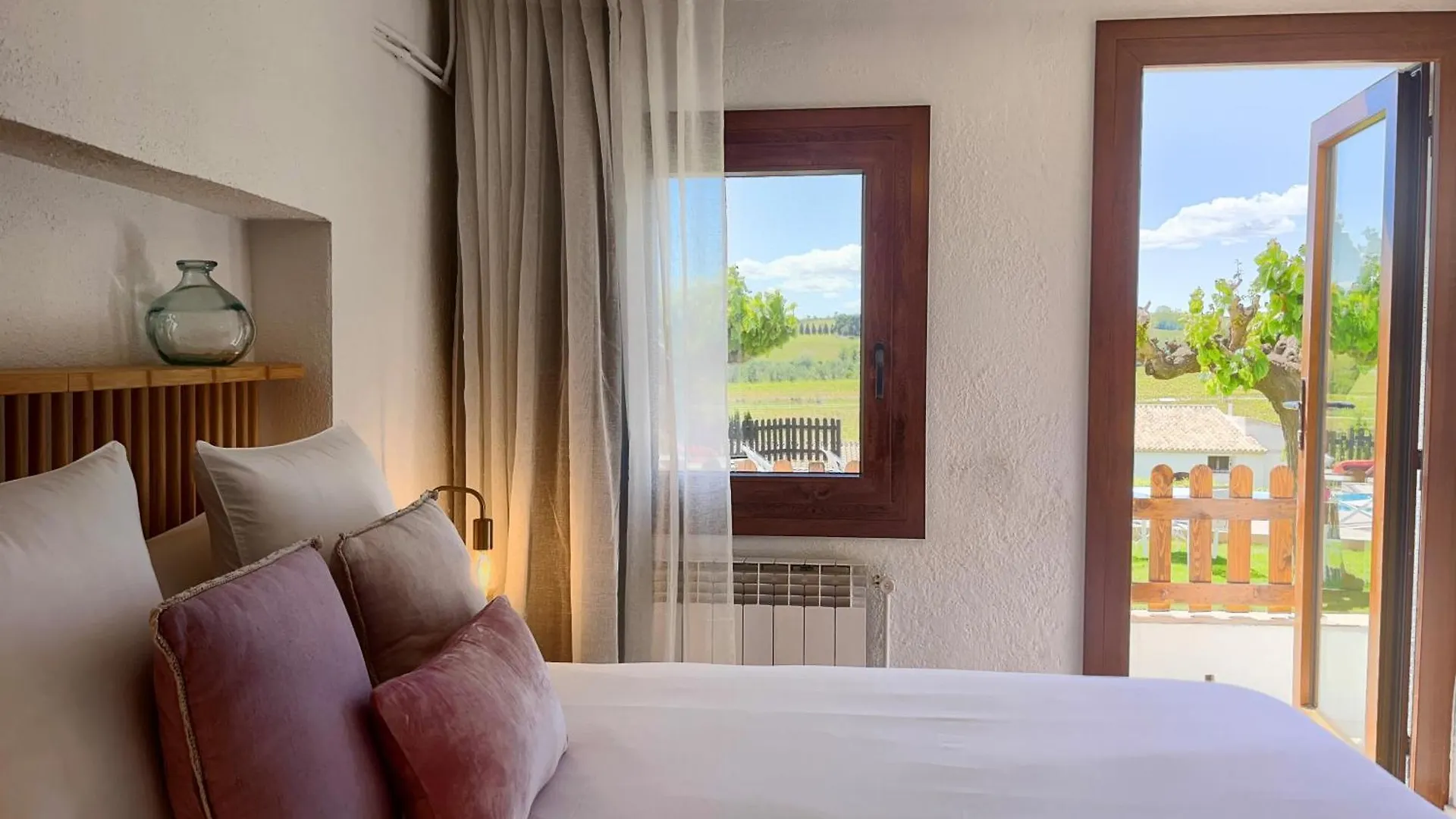 Bed & Breakfast Wine & Cooking Penedes Pla del Panades 3*,